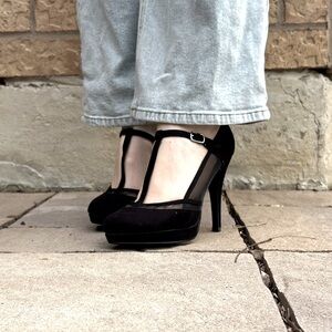 Call it Spring Mary Jane Pumps size 7.5